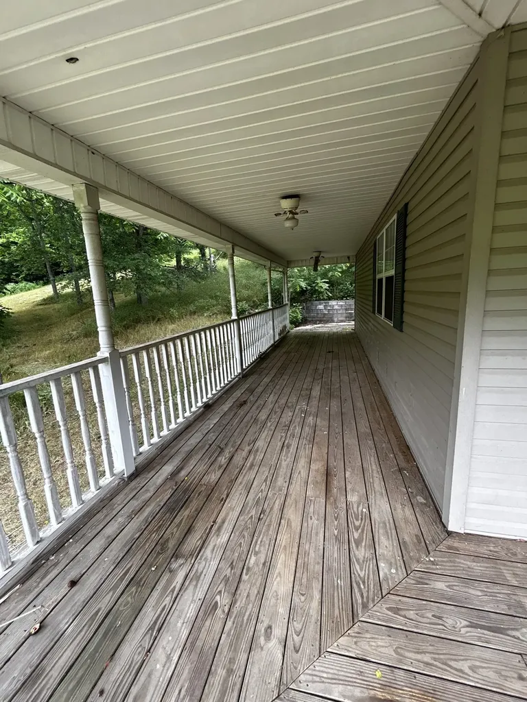 98 Hackett Valley Road Hickman TN 38567