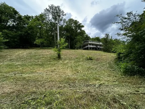 98 Hackett Valley Road Hickman TN 38567