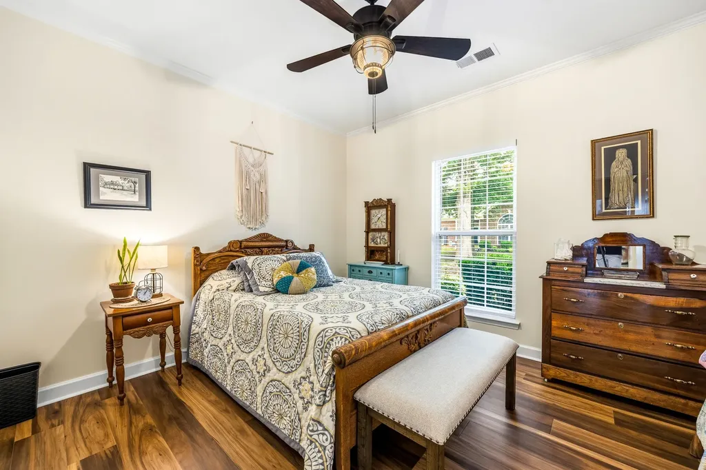 11 Leftwich Court Lebanon TN 37087