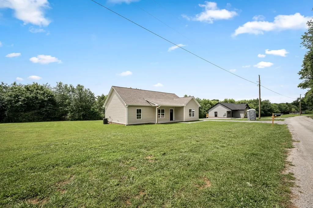 342 Underhill Road Mcminnville TN 37110