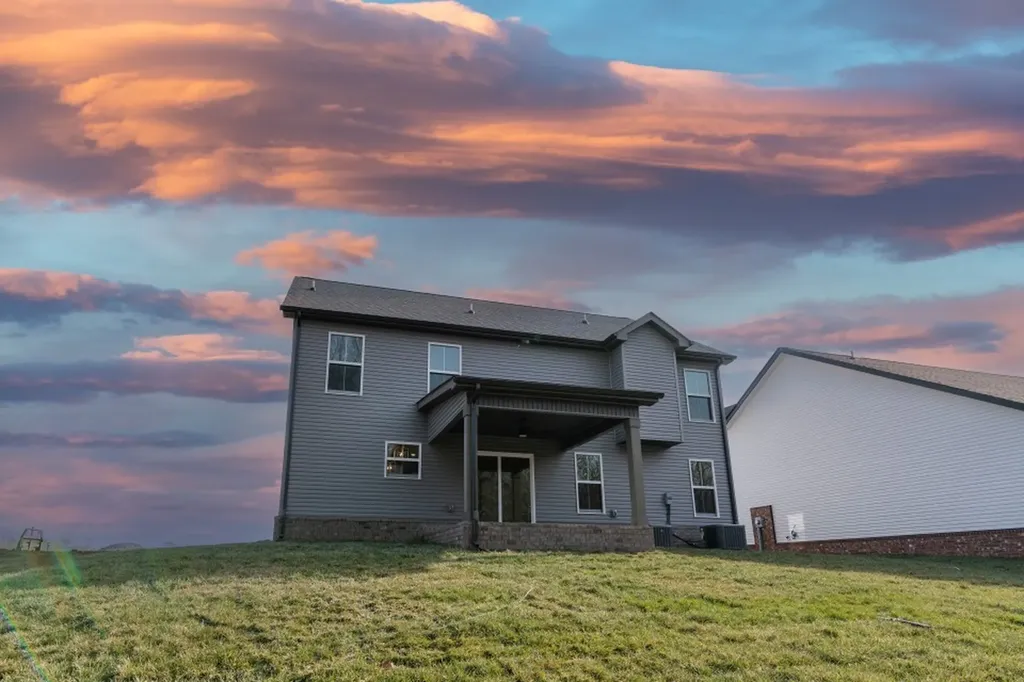30 Miller Farm Clarksville TN 37043