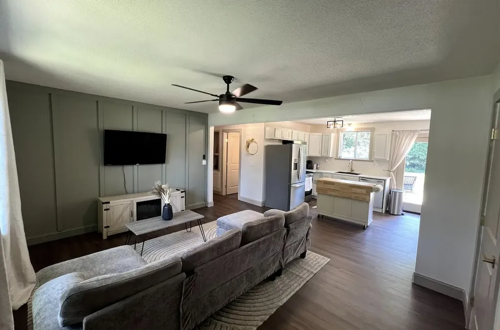 6030 Sedgeridge Avenue Murfreesboro TN 37129