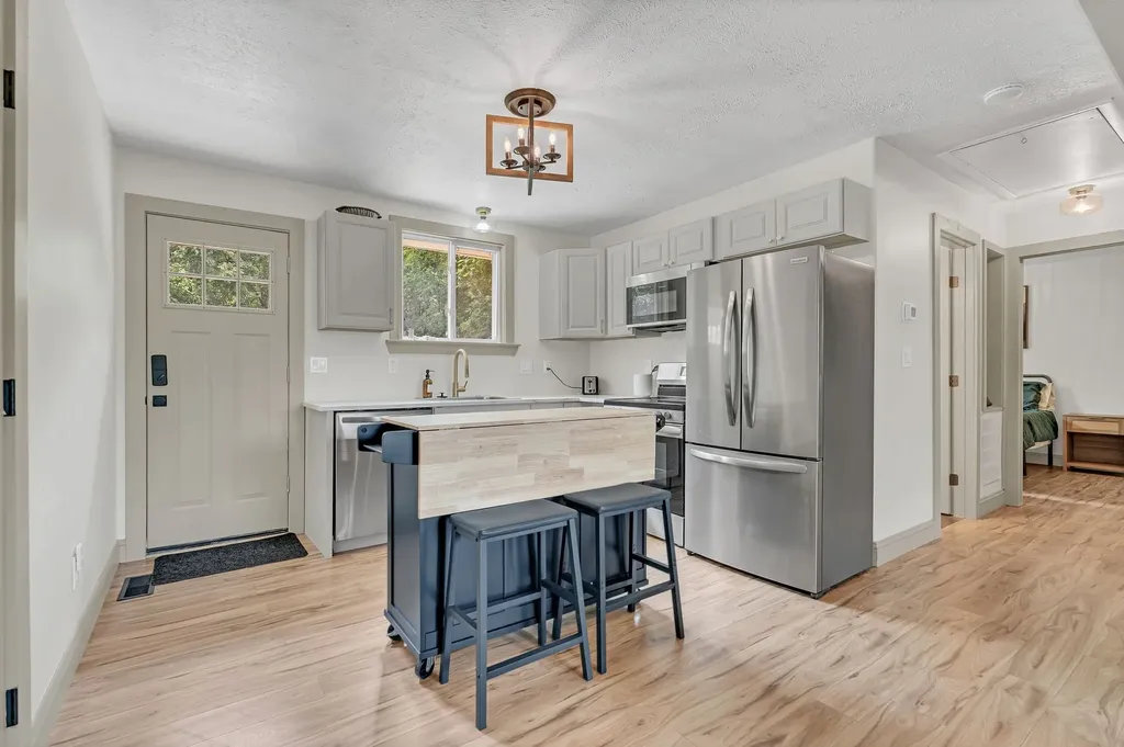 6030 Sedgeridge Avenue Murfreesboro TN 37129