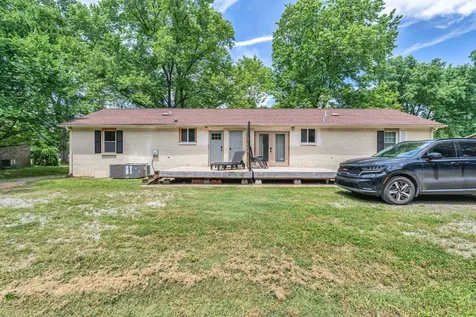 6030 Sedgeridge Avenue Murfreesboro TN 37129
