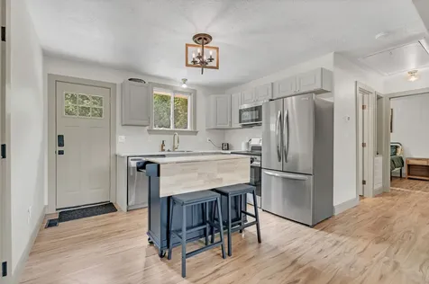 6030 Sedgeridge Avenue Murfreesboro TN 37129