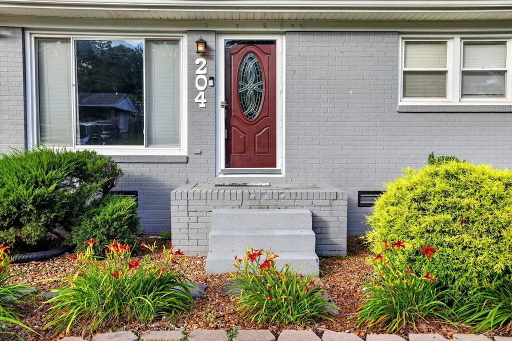 204 Homeward Avenue Winchester TN 37398