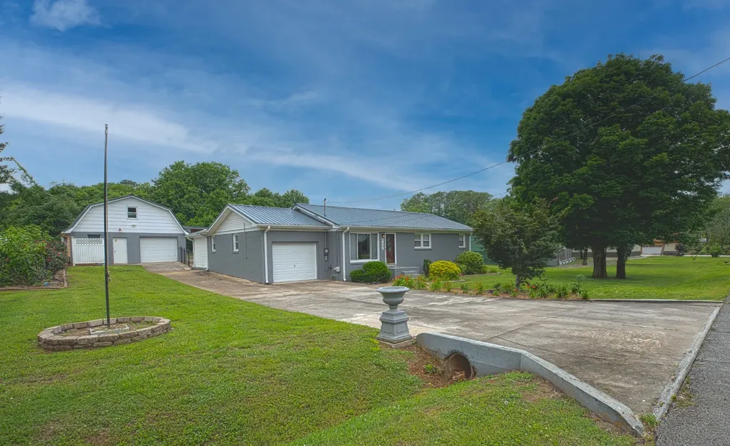 204 Homeward Avenue Winchester TN 37398