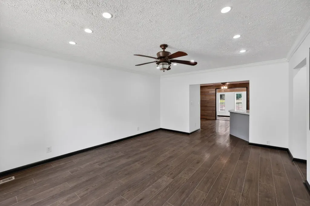 204 Homeward Avenue Winchester TN 37398