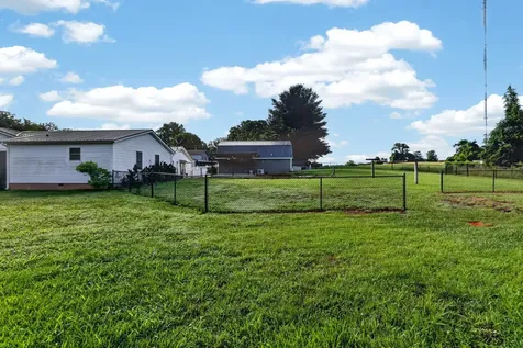 204 Homeward Avenue Winchester TN 37398