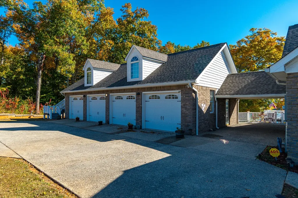 627 Eastbrook Road Estill Springs TN 37330