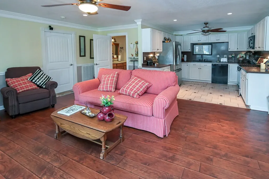 627 Eastbrook Road Estill Springs TN 37330