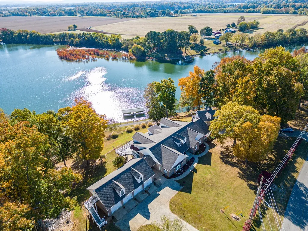 627 Eastbrook Road Estill Springs TN 37330