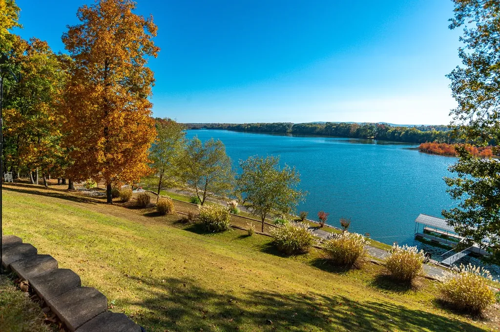 627 Eastbrook Road Estill Springs TN 37330