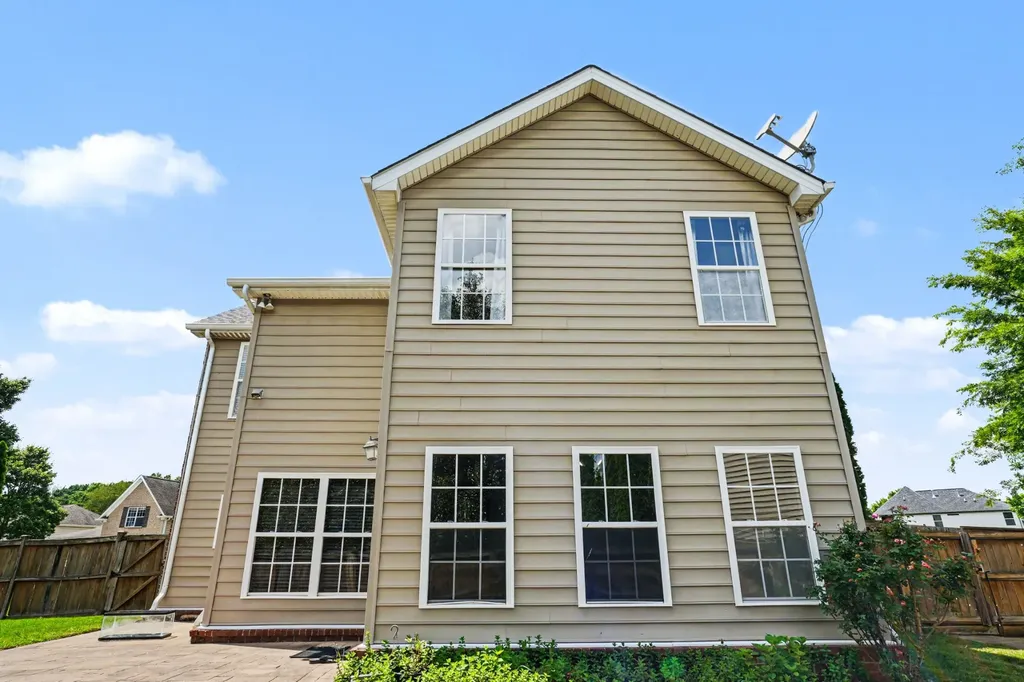 1000 Stafford Drive Mount Juliet TN 37122