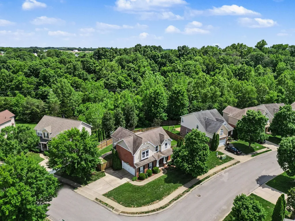 1000 Stafford Drive Mount Juliet TN 37122