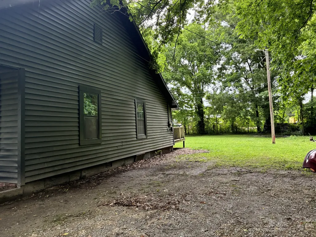 417 E 1st Street Trenton TN 38382