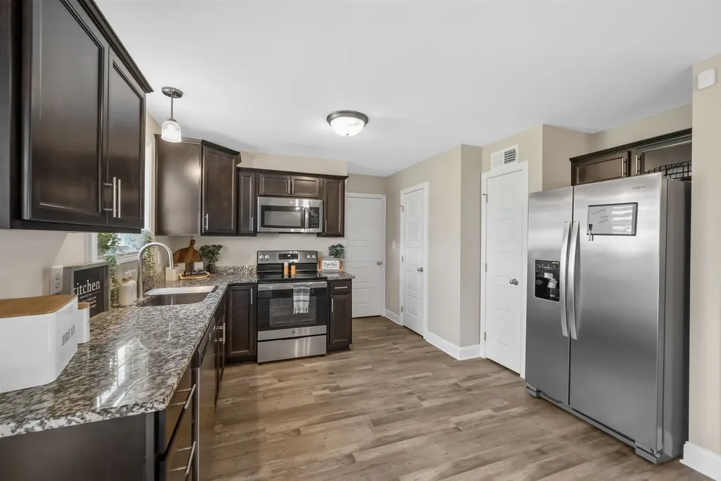 299 Dugger Drive Clarksville TN 37042