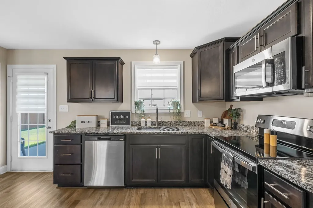 299 Dugger Drive Clarksville TN 37042