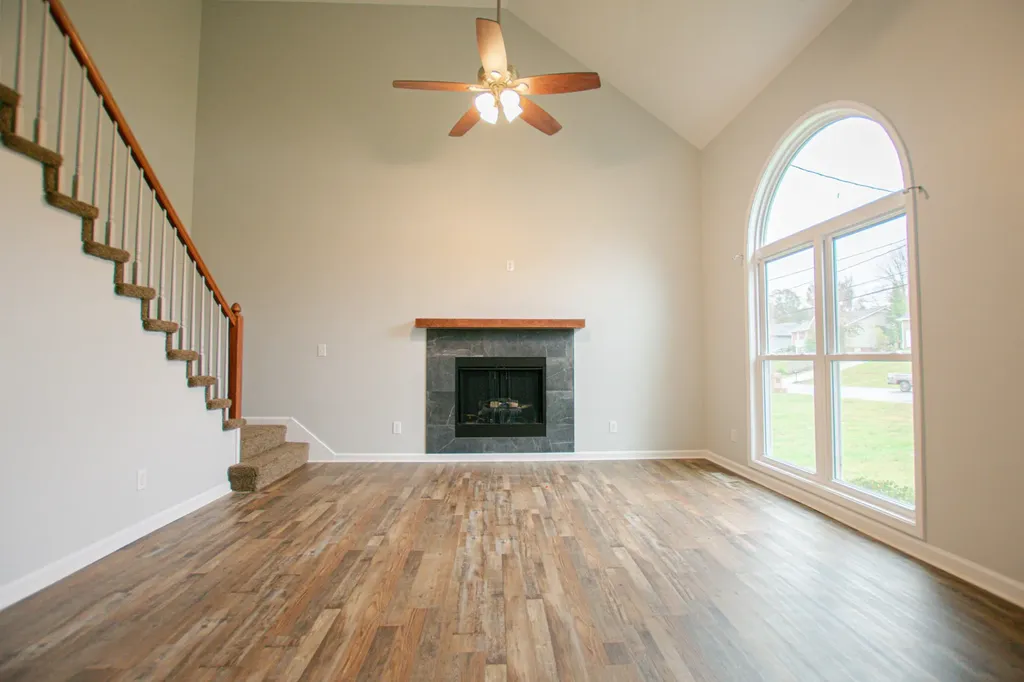 125 Whitehall Drive Clarksville TN 37042