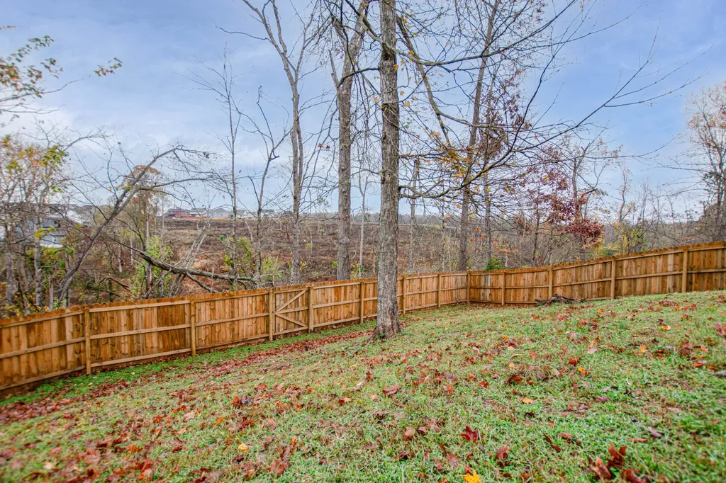 125 Whitehall Drive Clarksville TN 37042