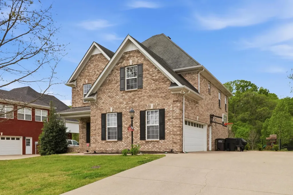 2305 Scout Drive Rockvale TN 37153
