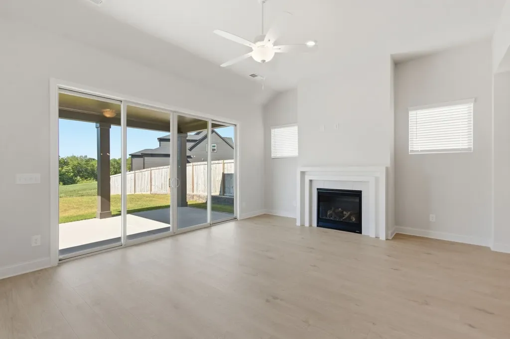202 Phillips Bend Spring Hill TN 37174