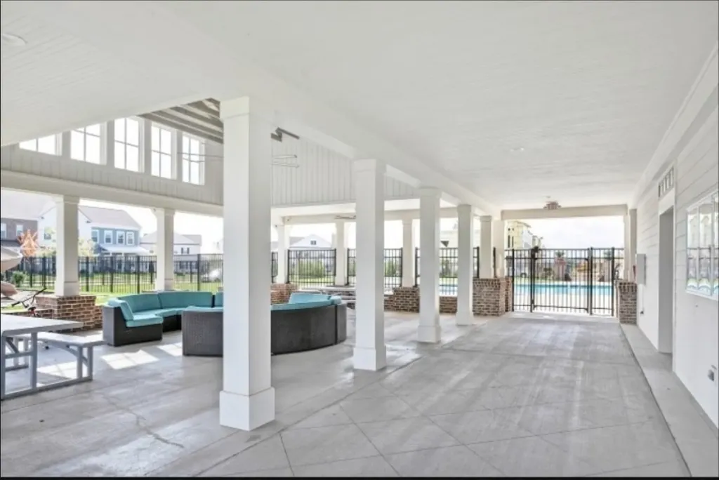 202 Phillips Bend Spring Hill TN 37174
