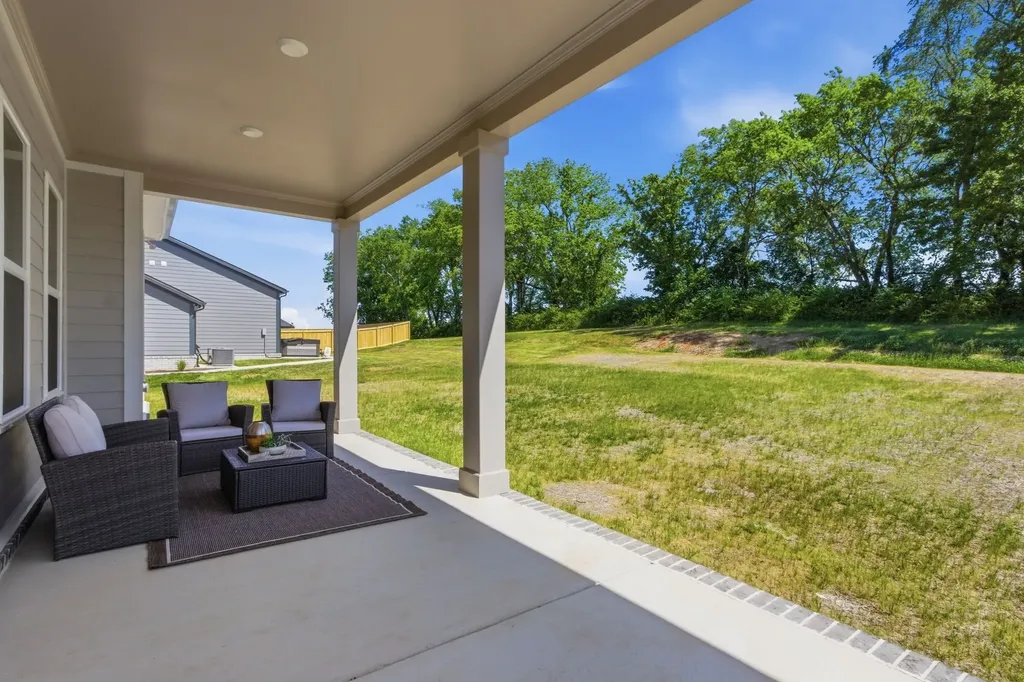 199 Phillips Bend Spring Hill TN 37174