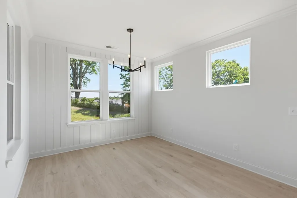 207 Phillips Bend Spring Hill TN 37174