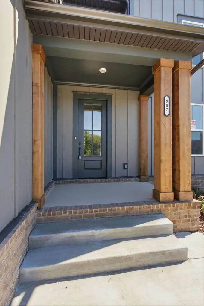 207 Phillips Bend Spring Hill TN 37174