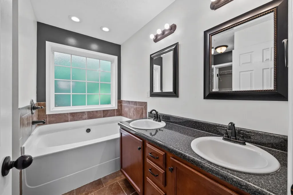 1801 Jackie Lorraine Drive Clarksville TN 37042