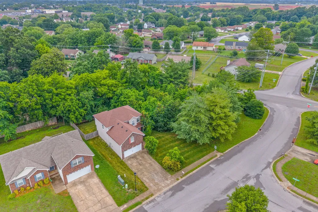 1801 Jackie Lorraine Drive Clarksville TN 37042