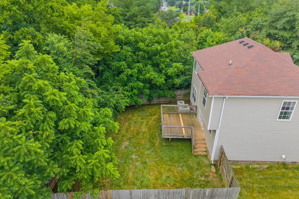 1801 Jackie Lorraine Drive Clarksville TN 37042