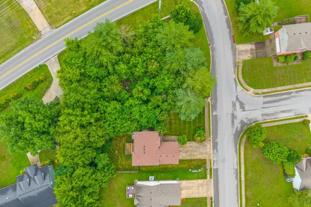 1801 Jackie Lorraine Drive Clarksville TN 37042
