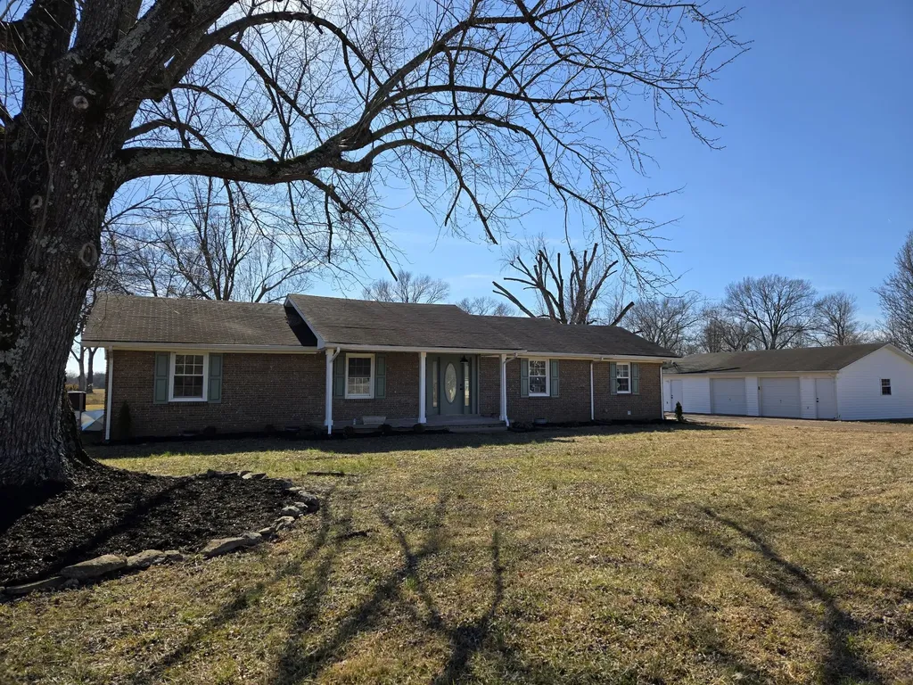 185 Big Springs Road Bell Buckle TN 37020