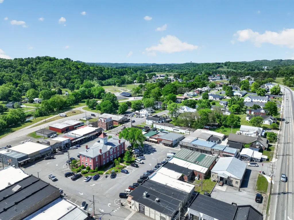 275 Main Street Lynchburg TN 37352