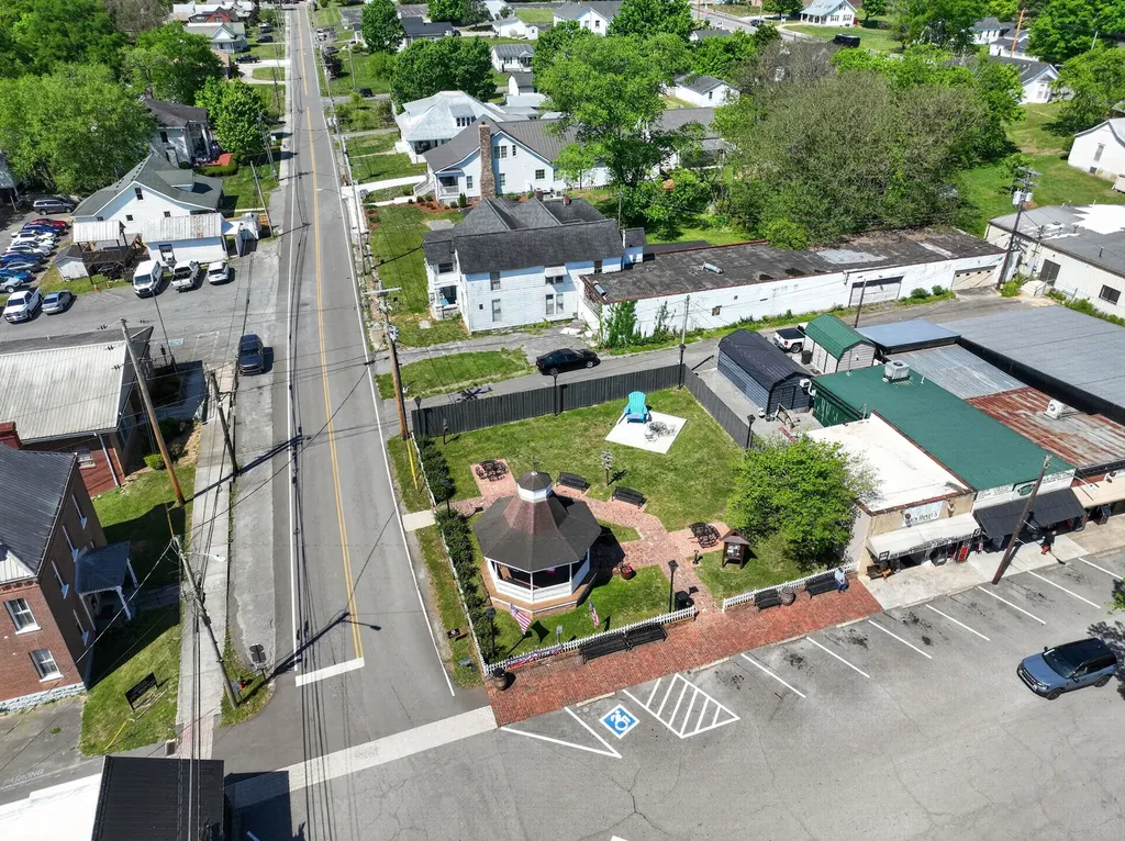 275 Main Street Lynchburg TN 37352