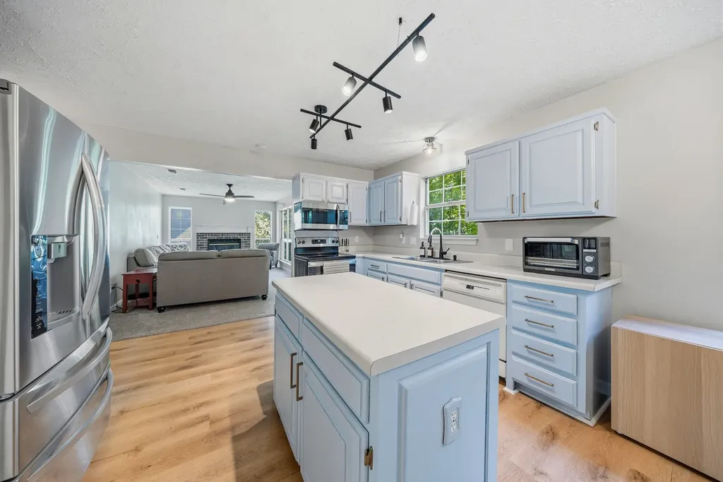 1152 White Mountain Lane Antioch TN 37013