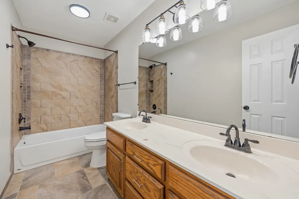 1152 White Mountain Lane Antioch TN 37013