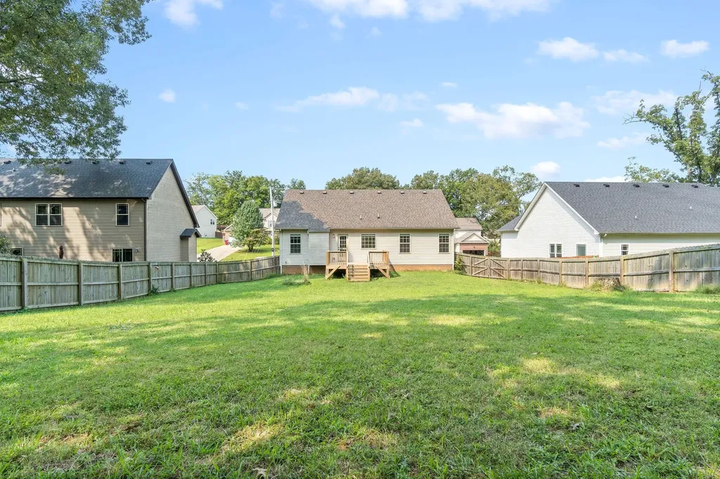 1845 Deerstand Drive Clarksville TN 37042