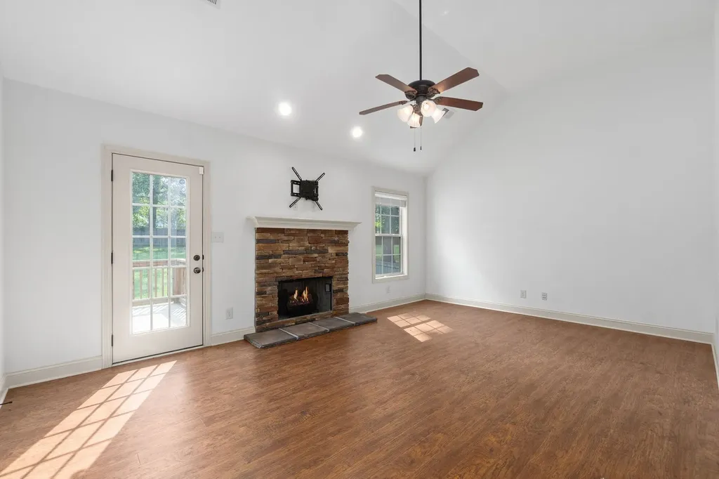 1845 Deerstand Drive Clarksville TN 37042