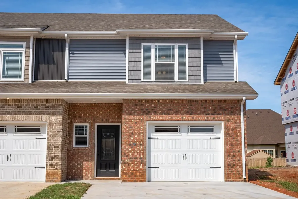 301 Fallow Circle Clarksville TN 37040