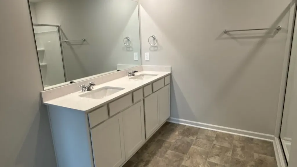1744 Savannah Pass Lewisburg TN 37091