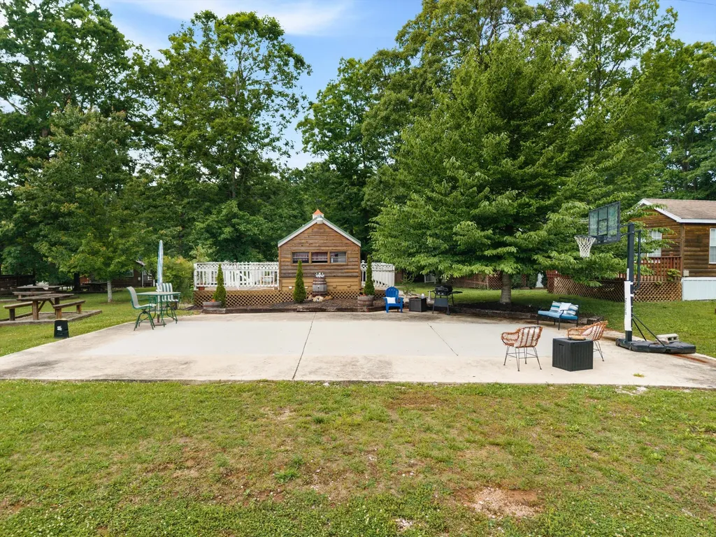 11845 Us 41 Monteagle TN 37356