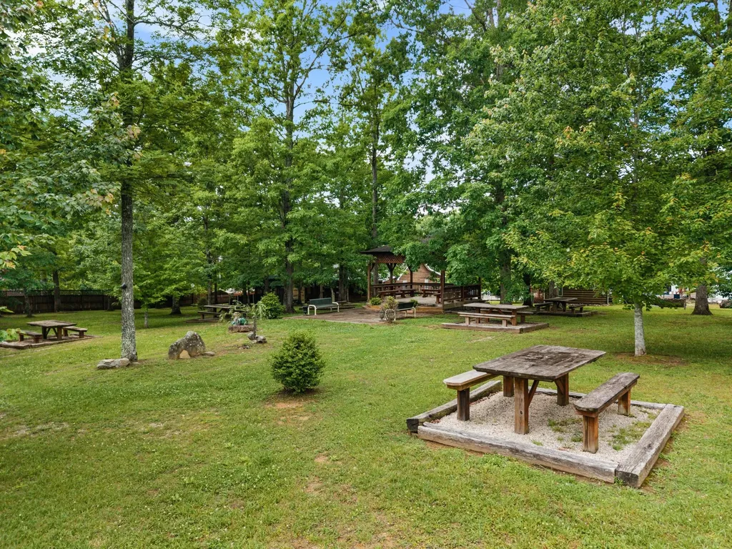 11845 Us 41 Monteagle TN 37356