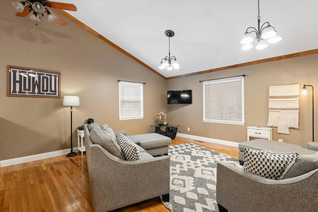 11845 Us 41 Monteagle TN 37356