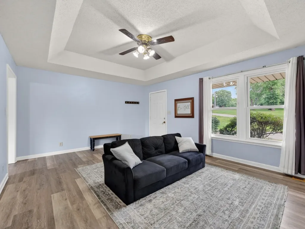 1914 Claymont Drive Clarksville TN 37040