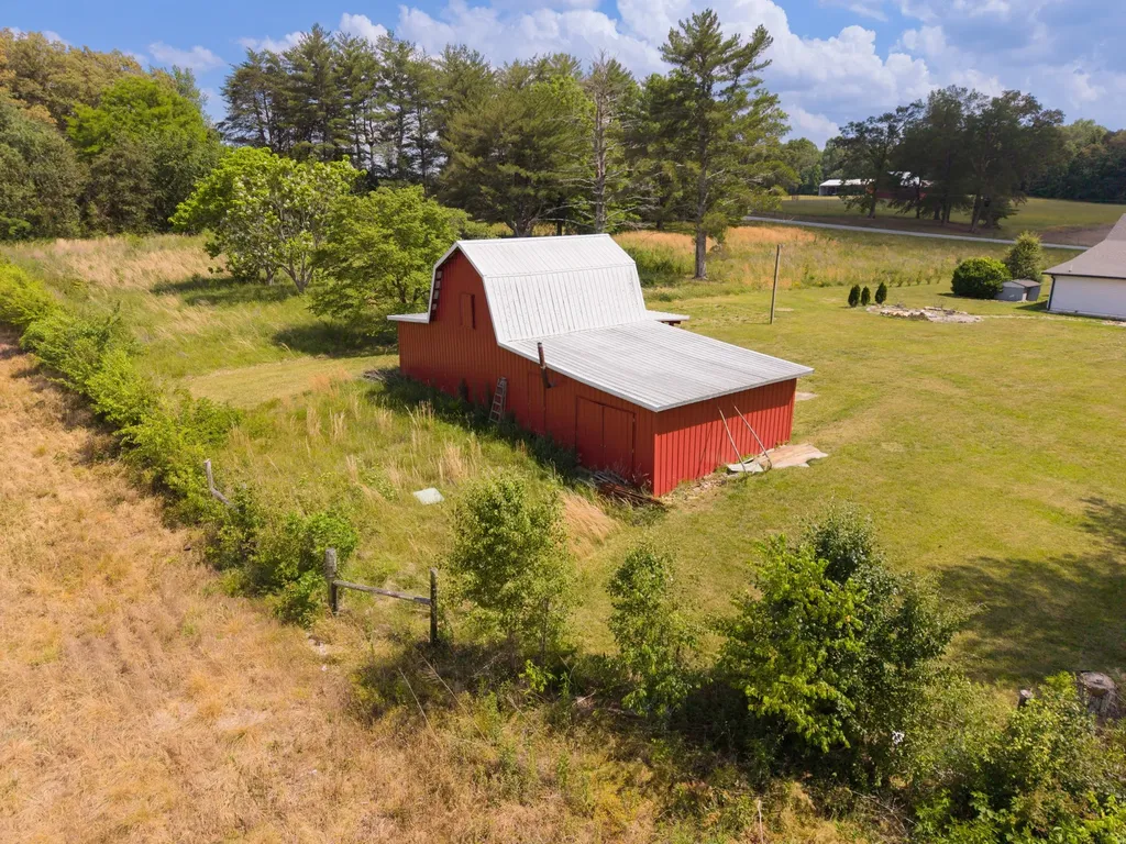 4232 Old Nashville Highway Mcminnville TN 37110