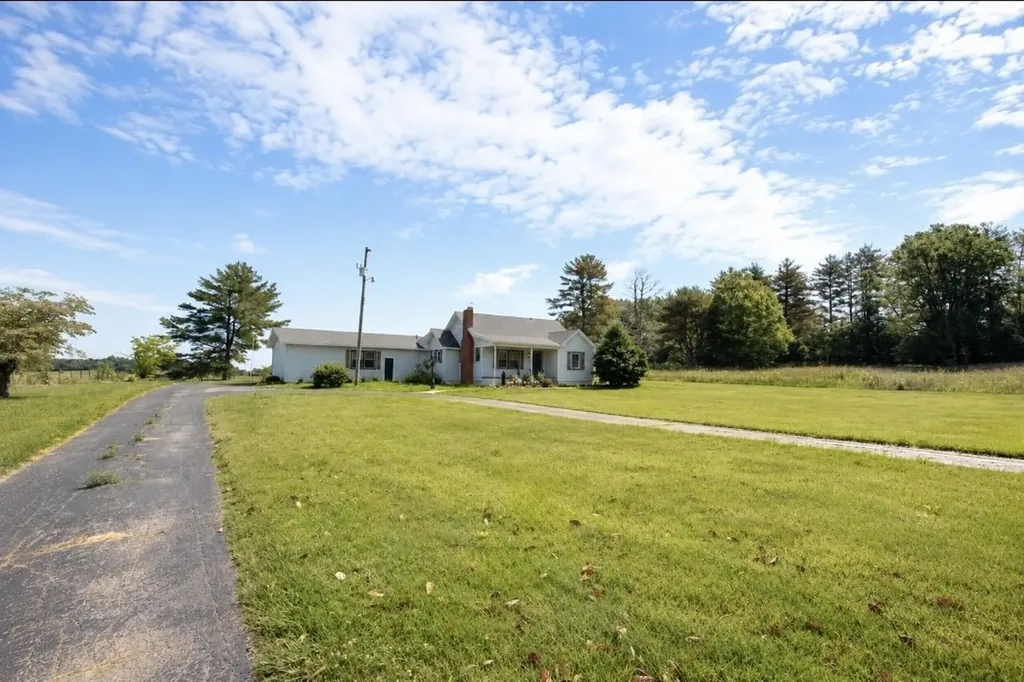 4232 Old Nashville Highway Mcminnville TN 37110