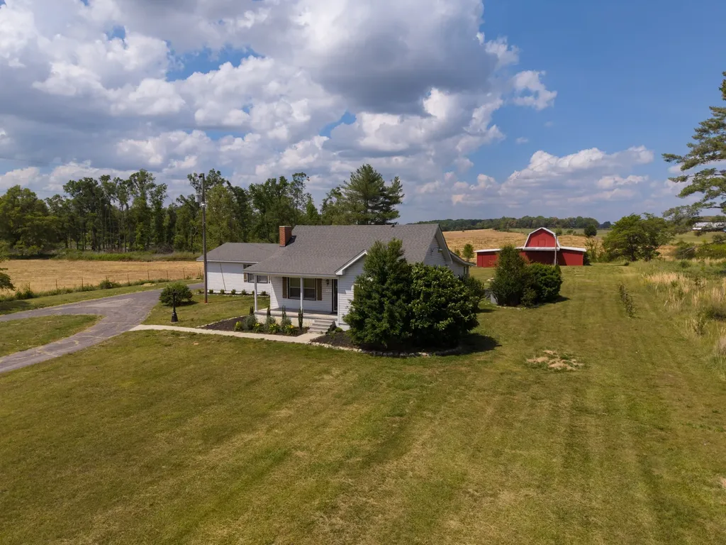 4232 Old Nashville Highway Mcminnville TN 37110